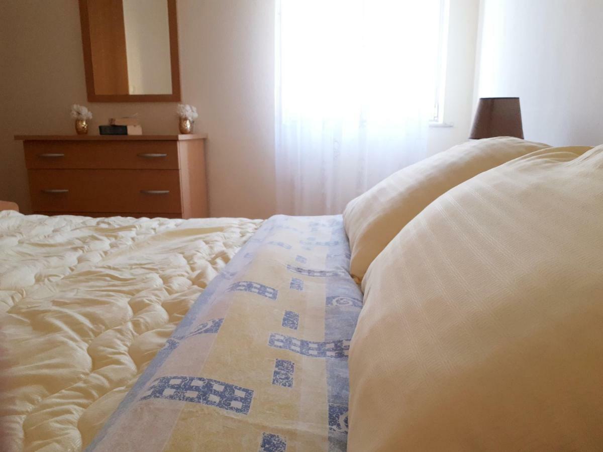 Apartments Dani Μπολ Εξωτερικό φωτογραφία