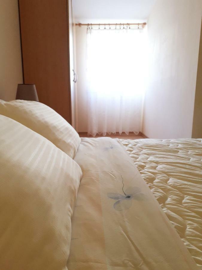 Apartments Dani Μπολ Εξωτερικό φωτογραφία